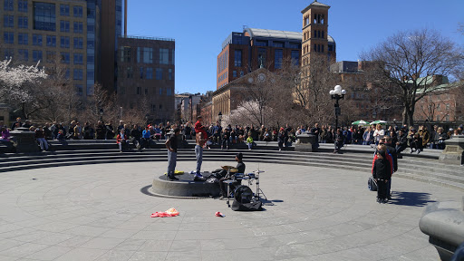 Washington Square Fountain image 9