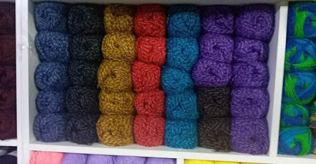 Celeste lanas y crochet