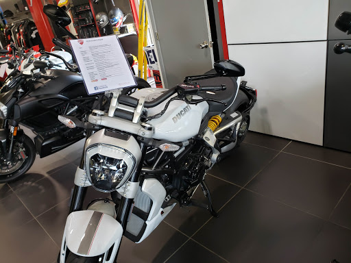 Motorcycle Dealer «Gold Coast Motorsports», reviews and photos, 2070 Jericho Turnpike, New Hyde Park, NY 11040, USA