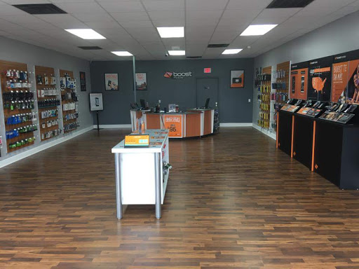 Cell Phone Store «Boost Mobile By Intouch Communications», reviews and photos, 43167 Van Dyke, Sterling Heights, MI 48314, USA