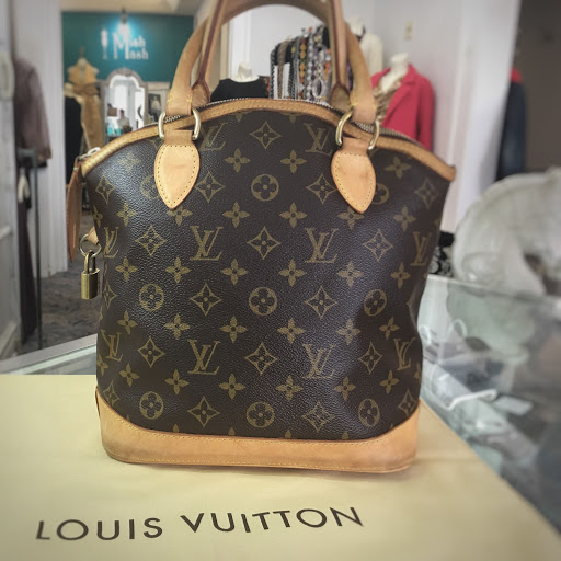 Consignment Shop «Mish Mash Consignment Boutique», reviews and photos, 1337 E Market St, York, PA 17403, USA