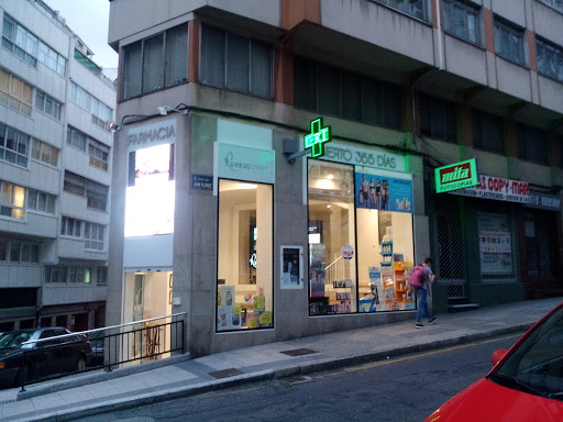 Información y opiniones sobre Farmacia Reviejo C.B. de La Coruña