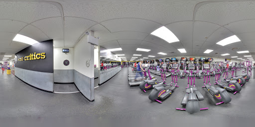 Gym «Planet Fitness», reviews and photos, 82 W 225th St, Bronx, NY 10463, USA