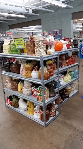 Thrift Store «Arcs Value Village Thrift Store & Donation Center», reviews and photos