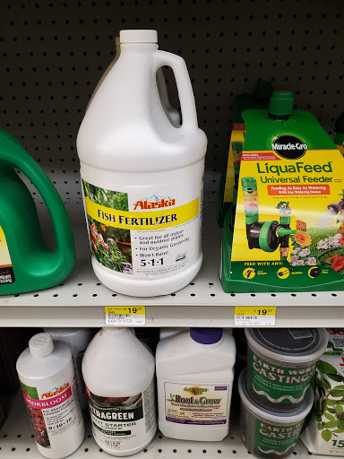 Animal Feed Store «Wilco Farm Store», reviews and photos, 2741 OR-99W, McMinnville, OR 97128, USA