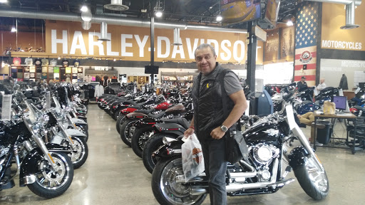 Harley-Davidson Dealer «Mile High Harley-Davidson», reviews and photos, 16565 E 33rd Dr, Aurora, CO 80011, USA
