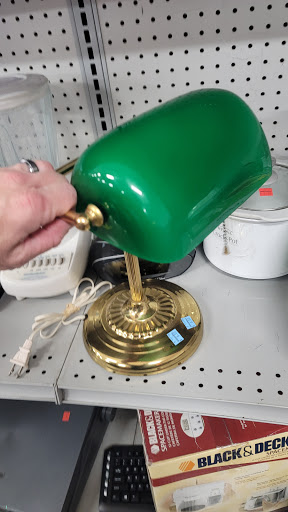 Thrift Store «Goodwill Retail Store of St. Peters – Mid Rivers», reviews and photos, 620 Mid Rivers Mall Dr, St Peters, MO 63376, USA