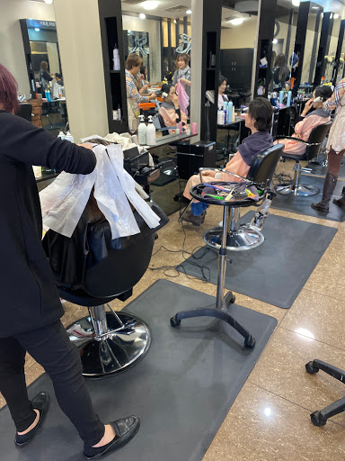 Park Jun's Hair Salon