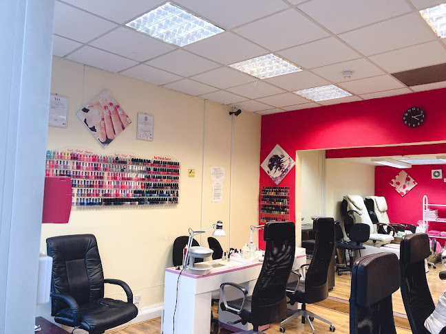 Reviews of USA Nail in Gloucester - Beauty salon