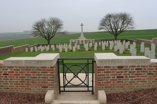 Point 110 Old Military Cemetery à Fricourt
