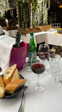 Plats et boissons du Restaurant français Auberge du Bonheur à Paris - n°4