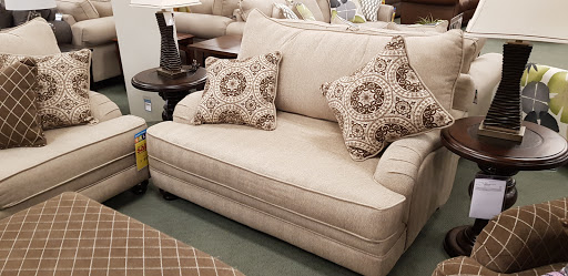 Furniture Store «Raymour & Flanigan Furniture and Mattress Store», reviews and photos, 1314 US-22, Phillipsburg, NJ 08865, USA