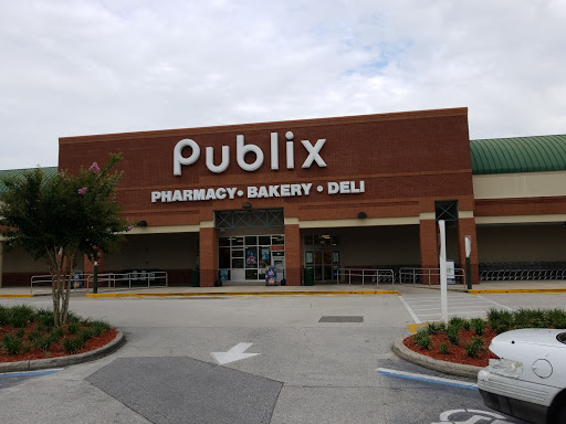 Publix Super Market at Tuscawilla Bend Shopping Center, 2100 Winter Springs Blvd, Oviedo, FL 32765, USA, 