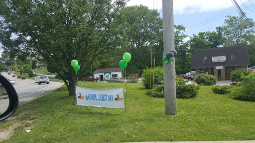 Donut Shop «Cresent Donut Shops», reviews and photos, 231 S Adams St, Bloomington, IN 47404, USA