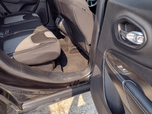 Car Wash «Diamond Finish Car Wash & Detail Center», reviews and photos, 5960 Barkley St, Shawnee Mission, KS 66202, USA