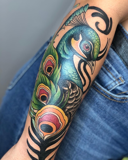 Explore ideas girly pretty hand tattoos, creative tattoo ideas in Lake Alfred, available at Moreira Ink