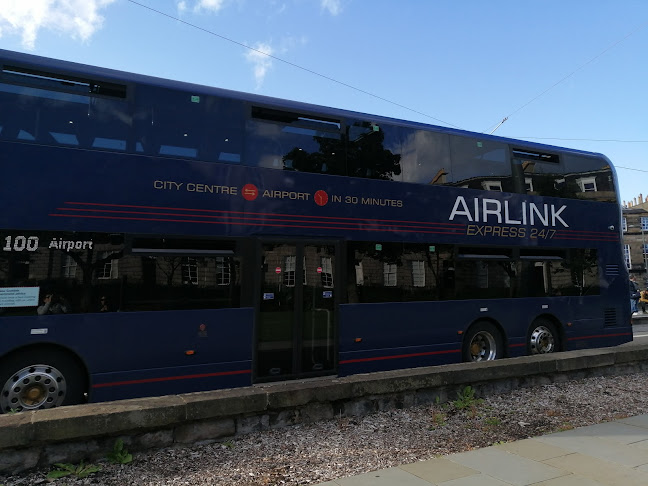 Reviews of Edinburgh Airport City Airlink Bus Transfer in Edinburgh - Travel Agency
