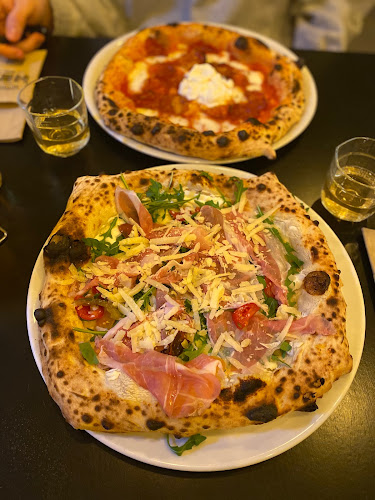 Nea Pizza 1889 in Berlin