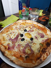 Pizza du Pizzeria La Dolce Vita à Villenave-d'Ornon - n°13