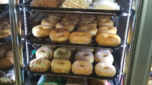 Donut Shop «Yum Yum Donuts», reviews and photos, 10518 Garvey Ave, El Monte, CA 91731, USA