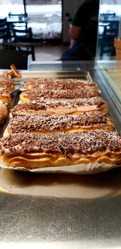 Eclair French Pastry