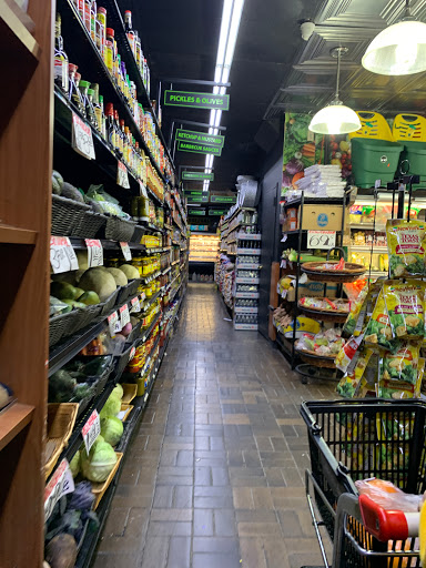 Supermarket «Met Foodmarket», reviews and photos, 1498 Flatbush Ave, Brooklyn, NY 11210, USA
