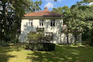 Dom Stefana Żeromskiego image