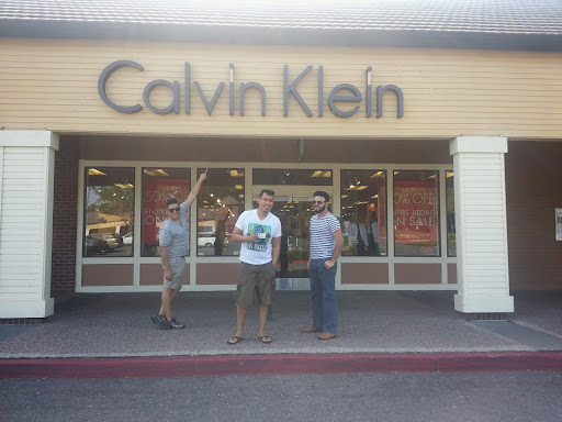 Shopping Mall «Vacaville Premium Outlets», reviews and photos, 321 Nut Tree Rd, Vacaville, CA 95687, USA