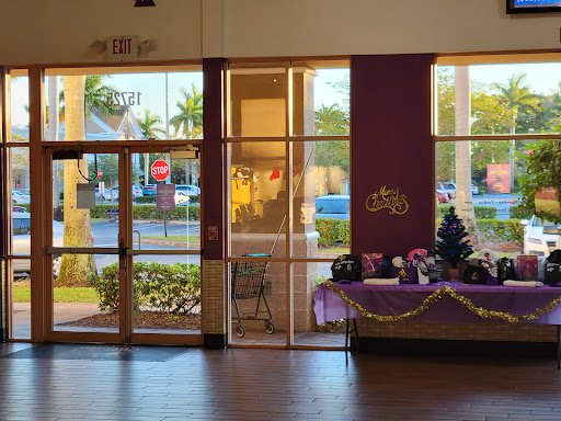 Gym «Planet Fitness - Miami (West Kendall), FL», reviews and photos, 15725 SW 72nd St, Miami, FL 33193, USA