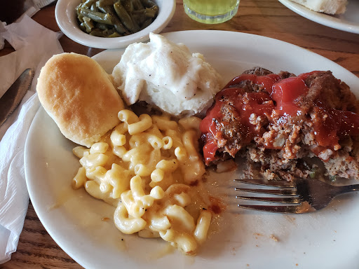 American Restaurant «Cracker Barrel Old Country Store», reviews and photos, 211 N Sandy Creek Dr, Seymour, IN 47274, USA