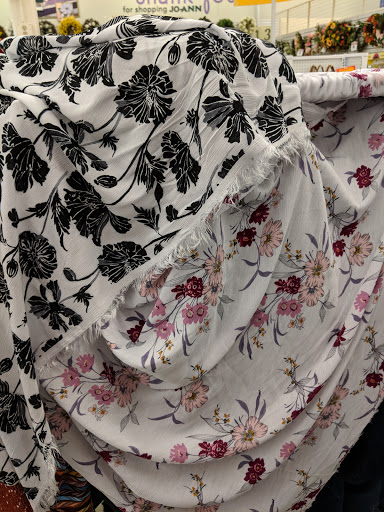 Fabric Store «Jo-Ann Fabrics and Crafts», reviews and photos, 1601 Fall River Dr, Loveland, CO 80537, USA