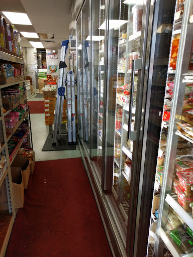 Asian Grocery Store «中西 Chinese American Mini Market», reviews and photos, 834 Park Ave, Cranston, RI 02910, USA