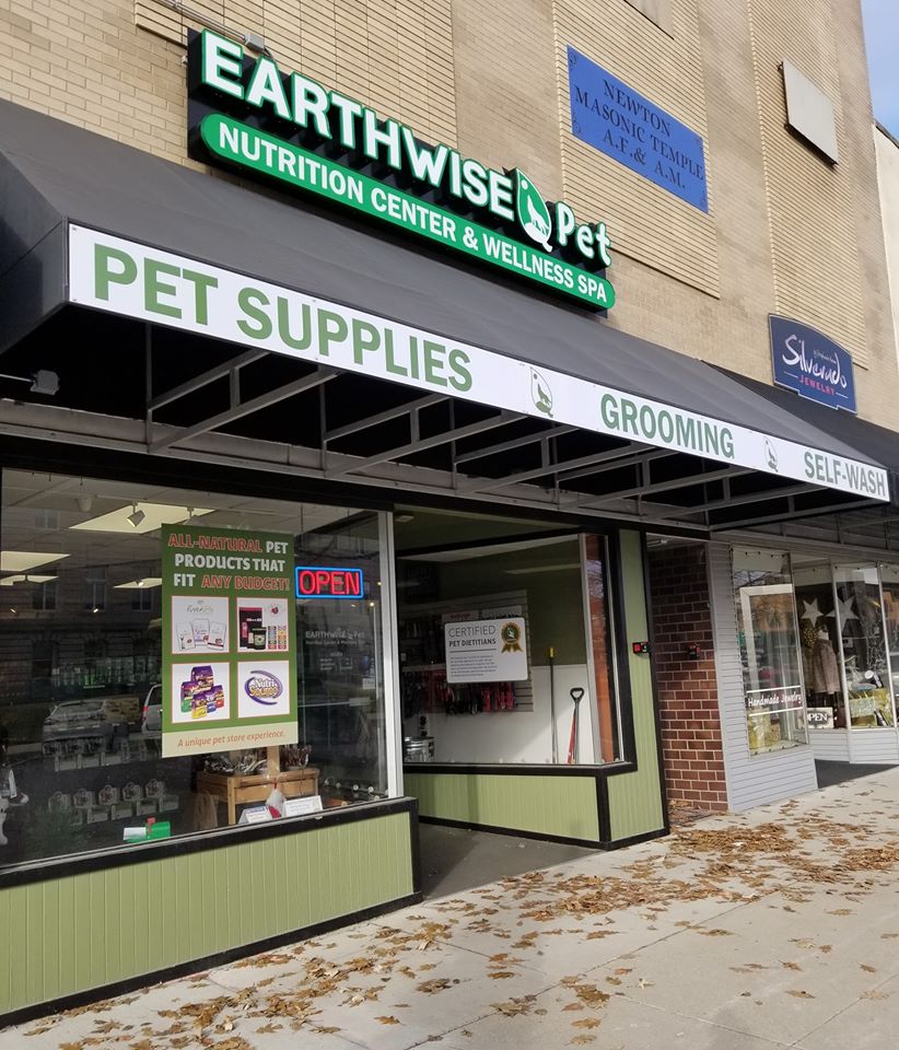 EarthWise Pet Supply & Grooming Newton