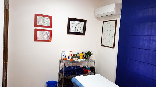 Clínica Veterinaria Poveda en Roquetas de Mar