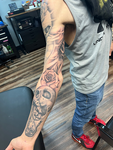 Explore p nk tattoo ideas, creative tattoo ideas in Nazareth, available at Nocturnal Tattoo