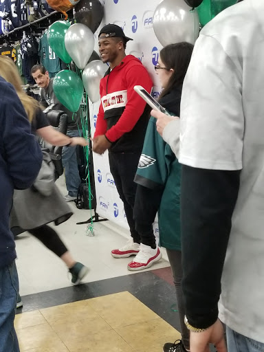 Sporting Goods Store «Sports Depot», reviews and photos, 610 N Black Horse Pike, Runnemede, NJ 08078, USA