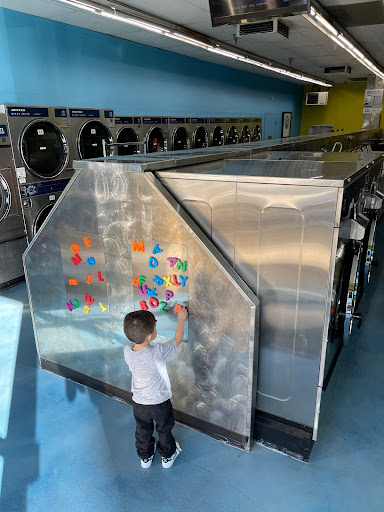 Laundromat «Paradise Coin Wash», reviews and photos, 7345 Greenback Ln, Citrus Heights, CA 95621, USA