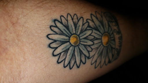 Tattoo Shop «Under the Needle», reviews and photos, 2118 2nd Ave, Seattle, WA 98121, USA