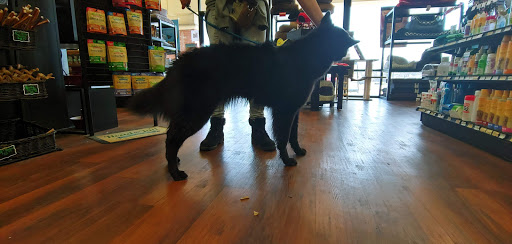 Pet Supply Store «Pet Valu», reviews and photos, 3558 Soldano Boulevard, Columbus, OH 43228, USA