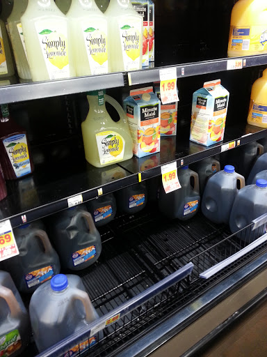 Grocery Store «Kroger», reviews and photos, 305 E Lewis and Clark Pkwy, Clarksville, IN 47129, USA