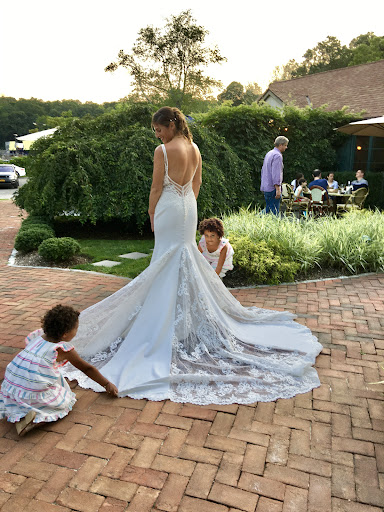 Bridal Shop «Be Unique Boutique», reviews and photos, 161 Main St, Mt Kisco, NY 10549, USA