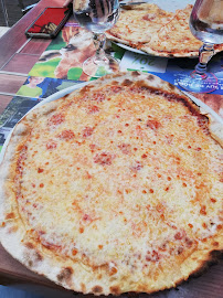 Pizza du Restaurant Le Picotin à Murol - n°4