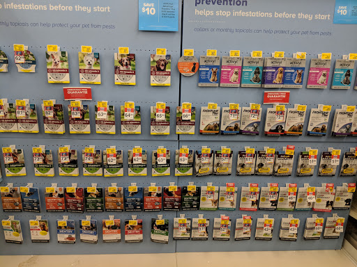 Pet Supply Store «PetSmart», reviews and photos, 1070 Iyannough Rd, Hyannis, MA 02601, USA