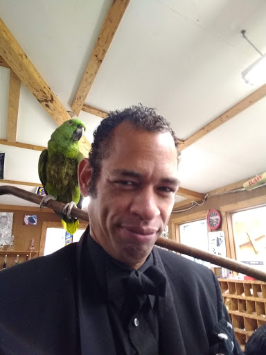 Boutique «Su Casa Boutique», reviews and photos, 1041 N Cedar St, Lansing, MI 48906, USA