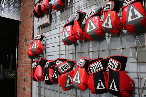 Boxing Gym «TITLE Boxing Club Downtown Fort Worth», reviews and photos, 400 W 4th St, Fort Worth, TX 76102, USA