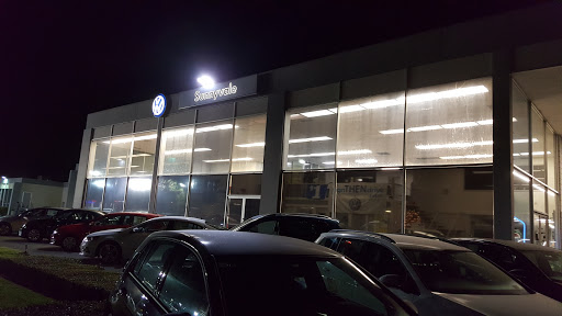 Volkswagen Dealer «Sunnyvale Volkswagen», reviews and photos, 1025 E El Camino Real, Sunnyvale, CA 94087, USA