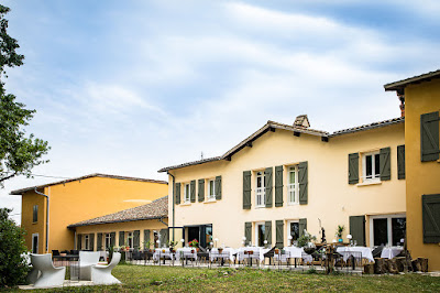 Hôtel Restaurant Gastronomique La Huchette à Replonges