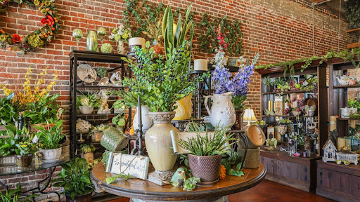 Florist «Lincoln Florist and Gifts», reviews and photos, 509 Lincoln Blvd, Lincoln, CA 95648, USA