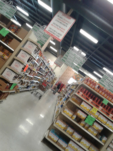 Supermarket «Cash Saver Grocery», reviews and photos, 3044 Wilson Ave, Louisville, KY 40211, USA