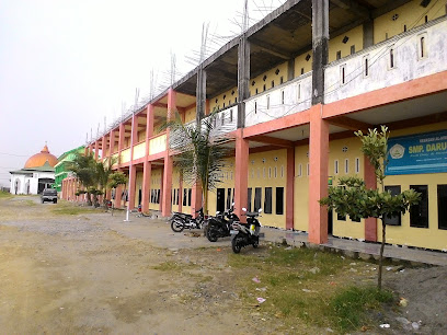 SMP Daruttaqwa